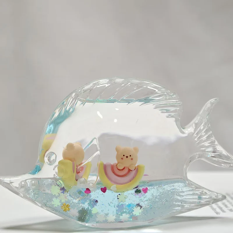 Tropical Fish Liquid Desk Decoration Tropical Fish Liquid Desk Decoration